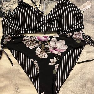 NWT Cupshe stripe bikini